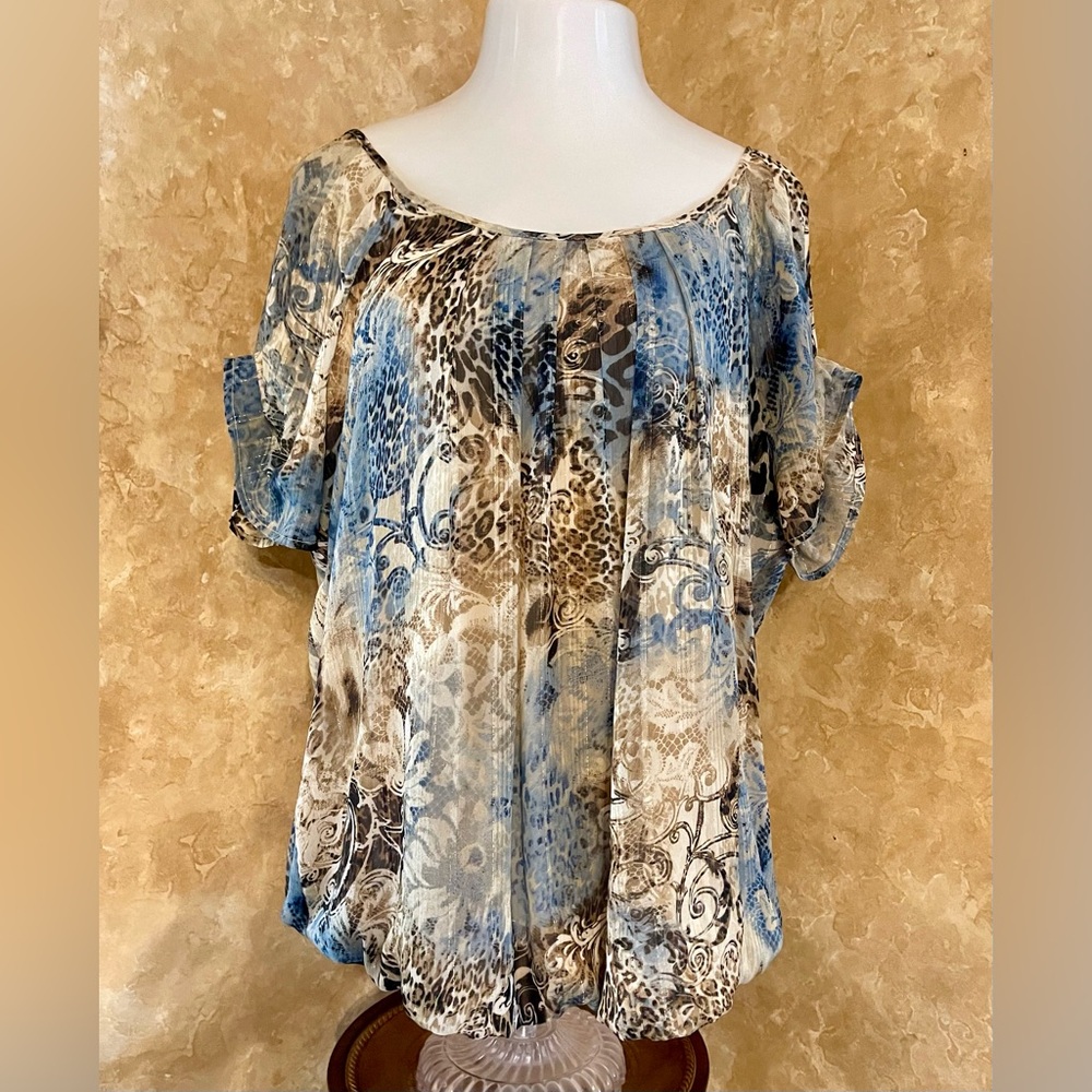 Roz & Ali Blue and Tan Flutter Sleeve Blouse